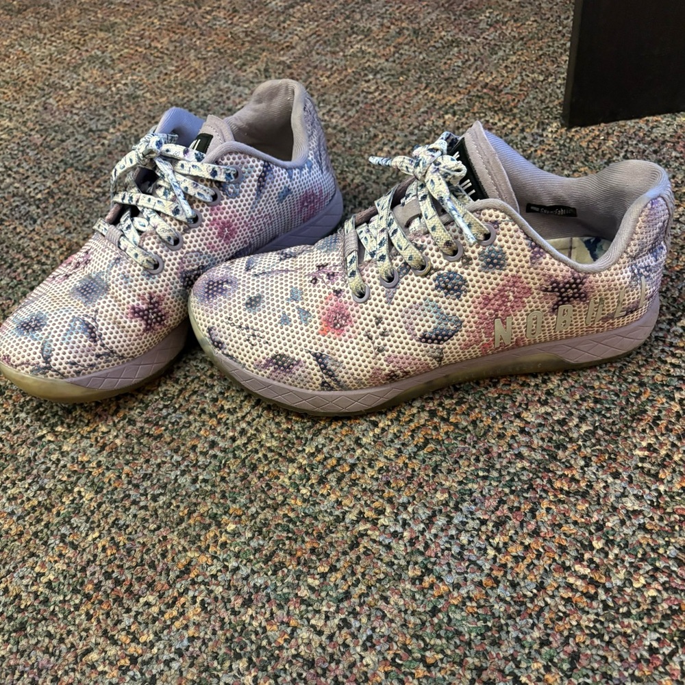 NoBull Trainers Watercolor Floral Size 8